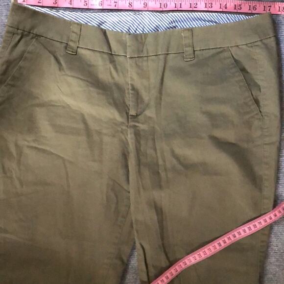 JCP Women’s Chino Zip Front Capri Style Pants Sz 12 P - Picture 6 of 9